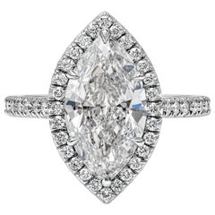 Anello di fidanzamento aureolato con diamante taglio marquise certificato GIA da 2,52 carati