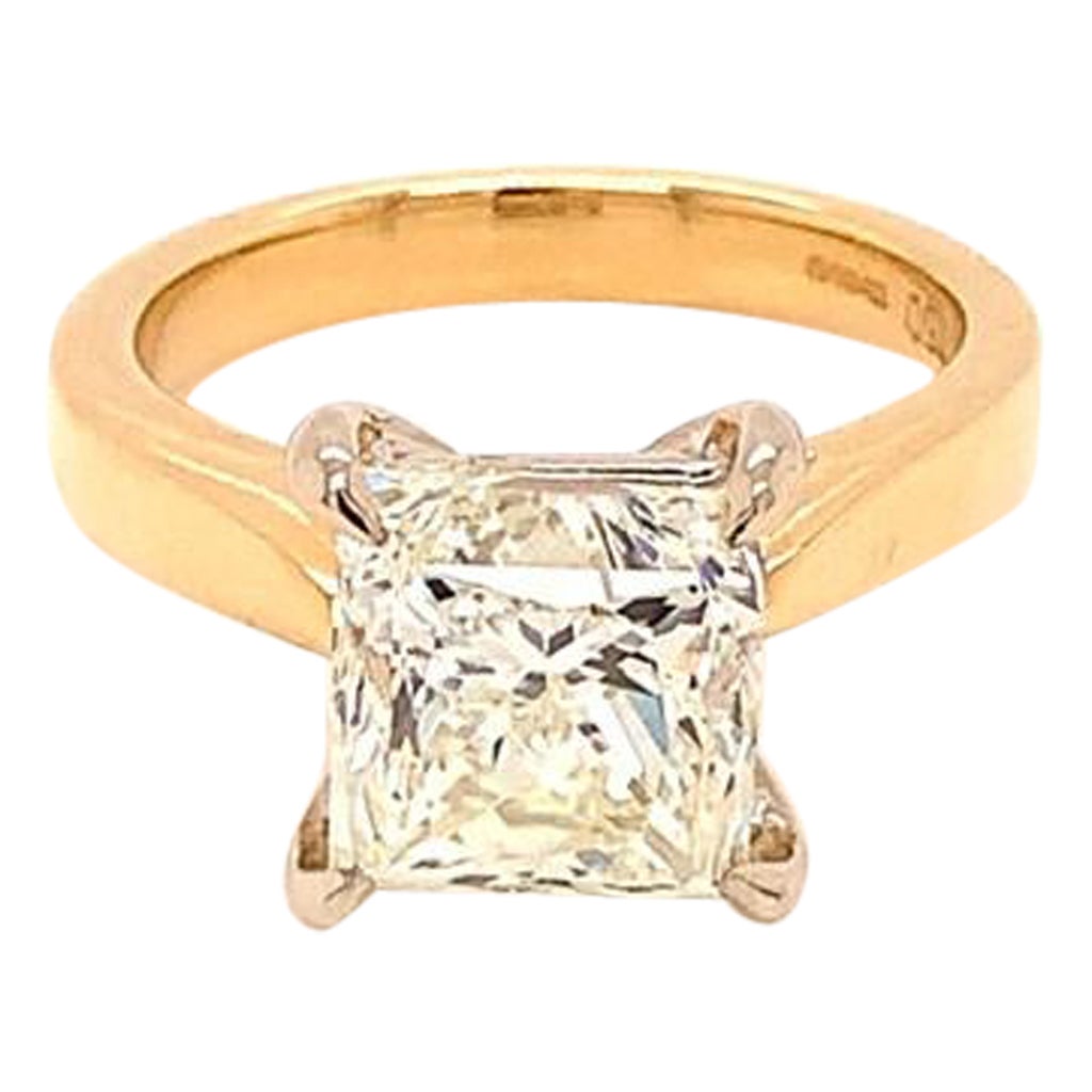 EDR Certified 3.65 Carat Solitaire Princess Cut Diamond Ring in 18K Yellow Gold