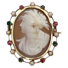 Antique Victorian 14 Karat Gold Pearl Garnet Left Facing Cameo Pin Brooch