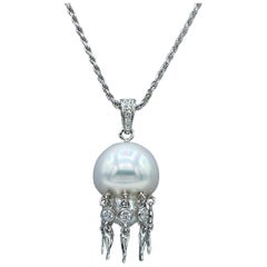 White Diamond Australian Pearl 18 Karat White Gold Pendant/Necklace Jellyfish