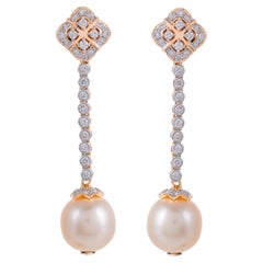 22.14 Carats South Sea Pearl and Diamond 18kt Yellow Gold Dangle Earrings