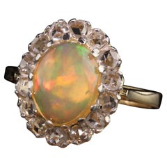 Bague de fiançailles vintage de succession en or jaune 14 carats avec opale et diamants taille rose