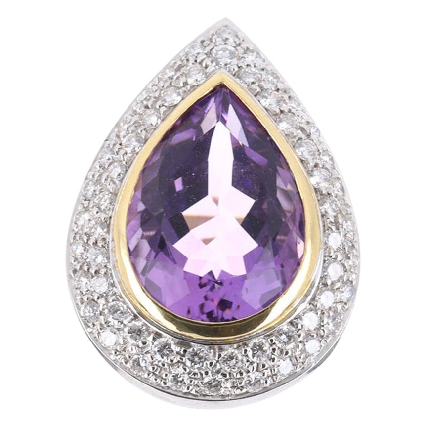 16.65tcw 18K Natural Amethyst & Diamond Cocktail Ring For Sale
