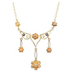 14 Karat Gelbgold Vintage Diamant-Halskette mit Blumenmuster