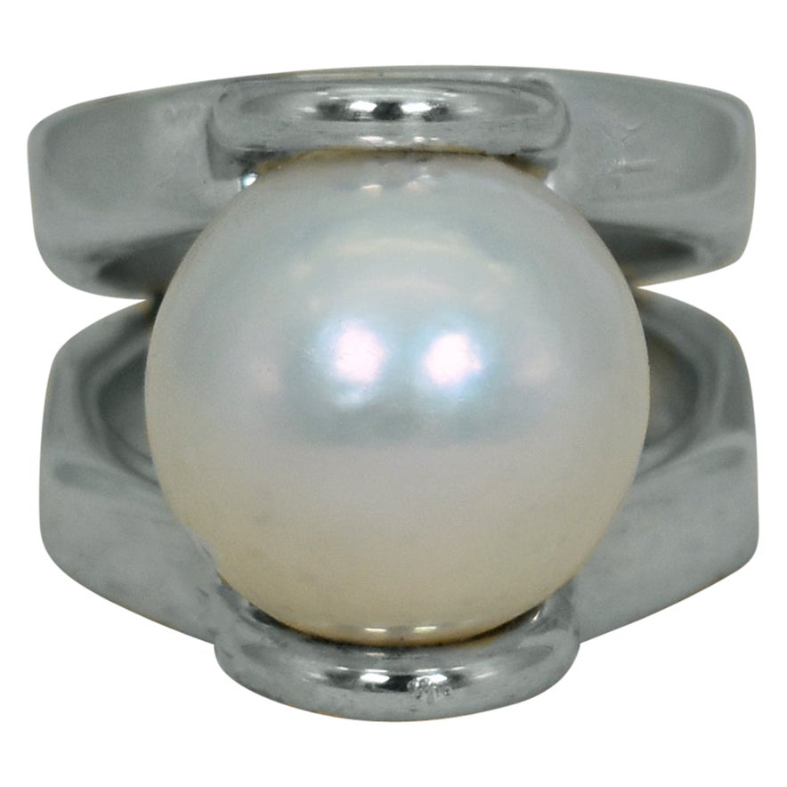 White Freshwater Pearl Sterling Silver Cocktail Ring For Sale
