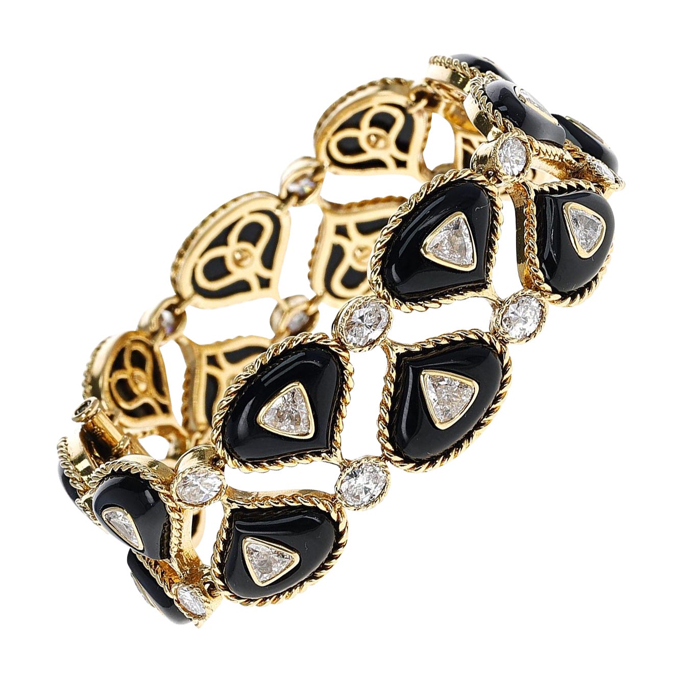 Alexandre Reza Onyx and 6.96 Ct. Diamond Bracelet, 18K Yellow Gold For Sale