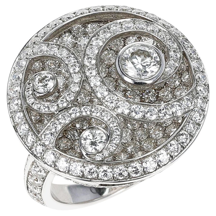 Graff Diamond Pave Tiara Yellow Gold Ring at 1stDibs