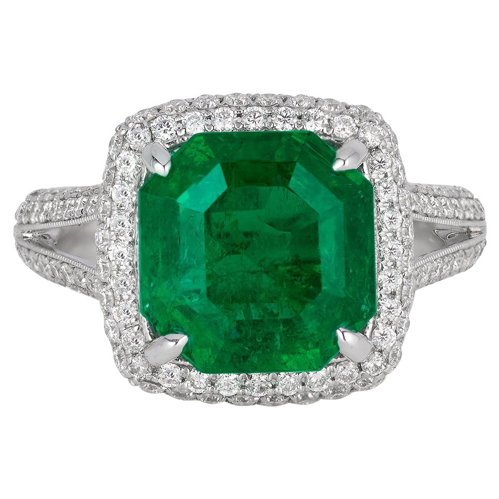 Andreoli 4,17 Karat Smaragd-Diamant-Ring aus 18 Karat Weißgold, CDC zertifiziert im Angebot