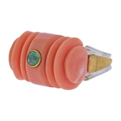 Impressive Buccellati Carved Coral Emerald Gold Ring