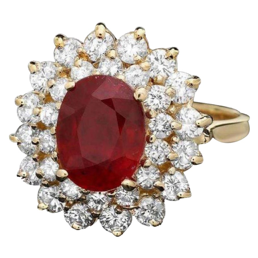 4.40 Carats Natural Red Ruby and Diamond 14K Solid Yellow Gold Ring For Sale