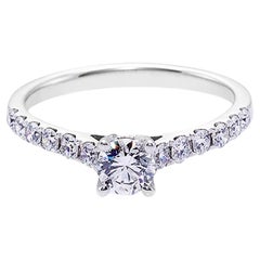 Bague de fiançailles en or blanc 18 carats avec diamants taille brillant rond certifiés 0,30 carat