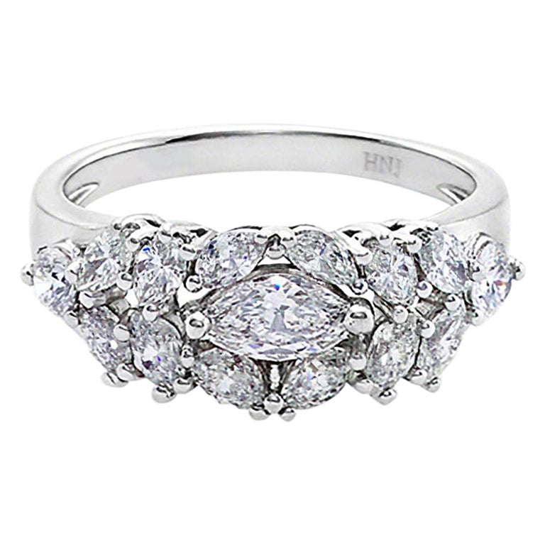 GIA Certificado 0.30ct Diamante Forma Marquesa Corte Redondo Brillante Anillo de Compromiso