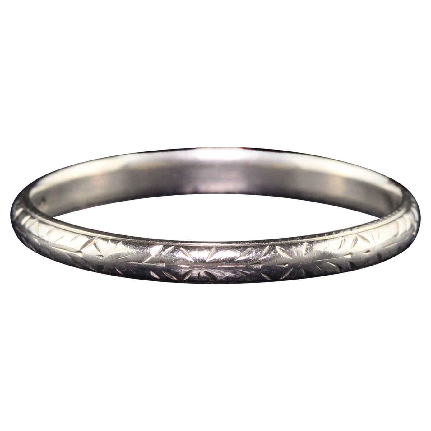 Antique Art Deco 18K White Gold Engraved Wedding Band For Sale