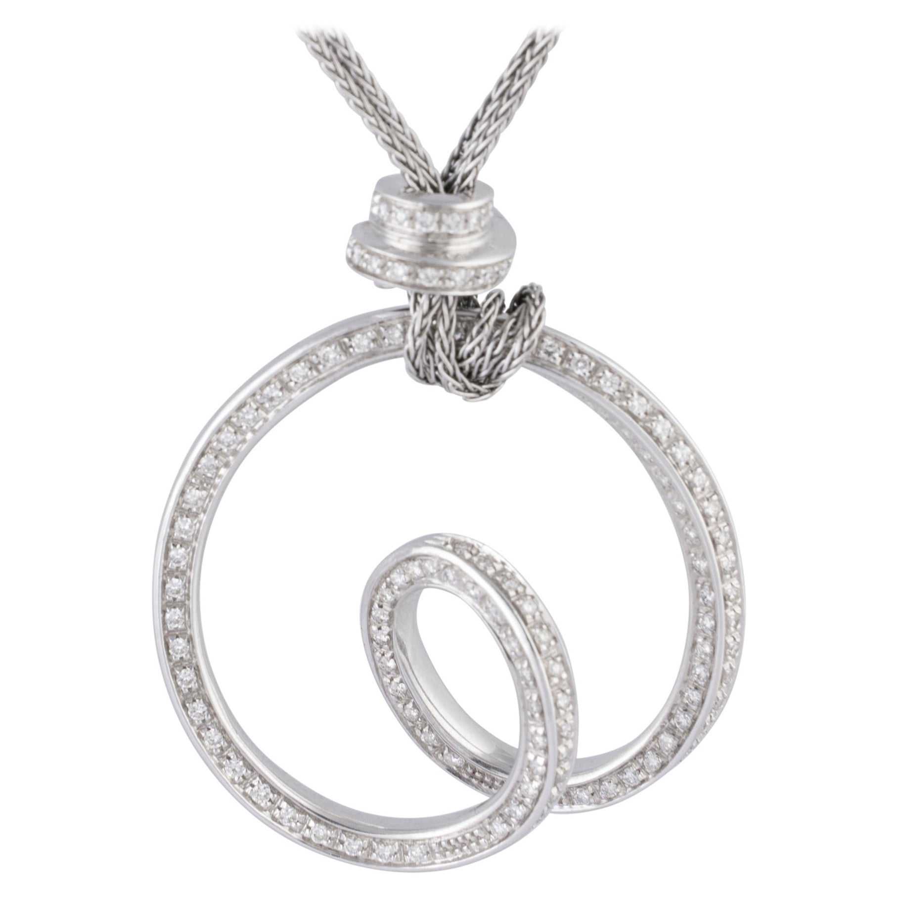 2.47cts Diamond gold and diamond Pendent with chain For Sale