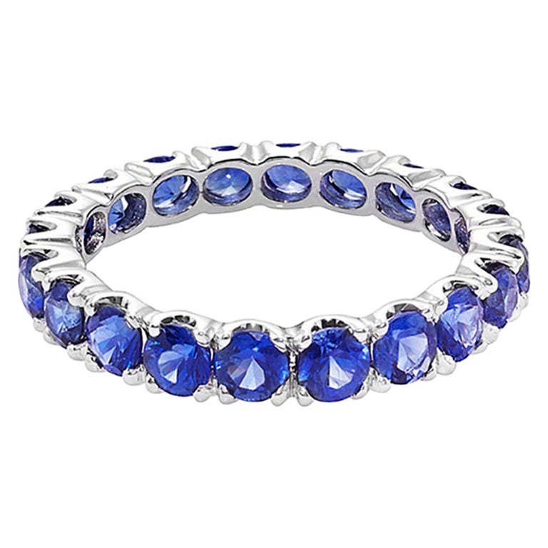 Customizable Round Diamond Cut Natural Blue Sapphire Wedding Ring Band