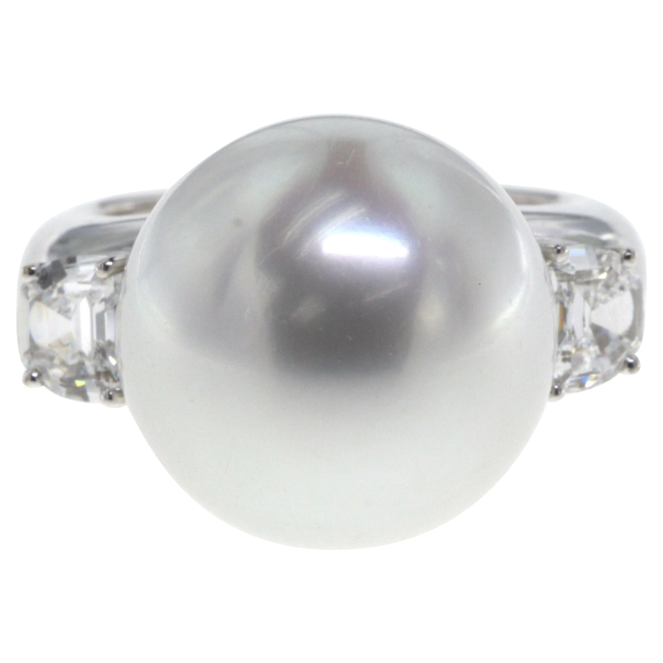 15,5 mm Weißer Südseeperlen-Diamantring aus 18 Karat Weißgold mit Diamant (Zeitgenössisch) im Angebot