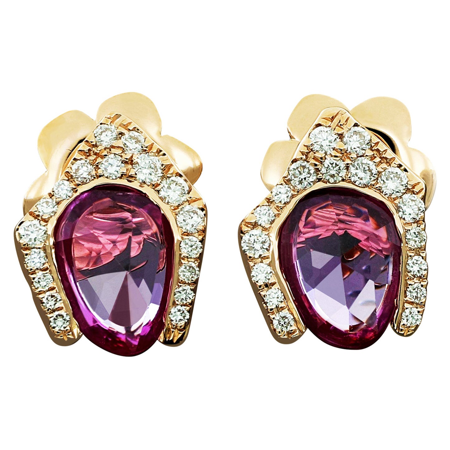 Amwaj 18 Karat Rose Gold Arabesque Stud Earrings with Pink Sapphires