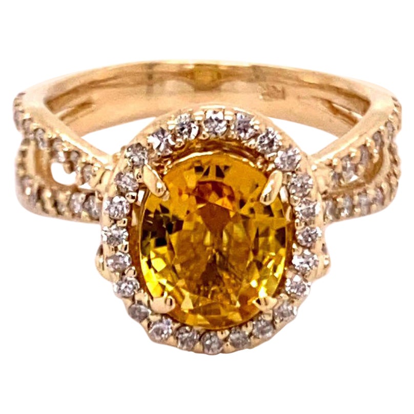 2.31ct Natural Yellow Ceylon Sapphire 14K Yellow Gold Ring For Sale