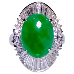Vintage Type A Natural Green Jadeite Jade and Diamond Ring in 18k Pt900 Platinum