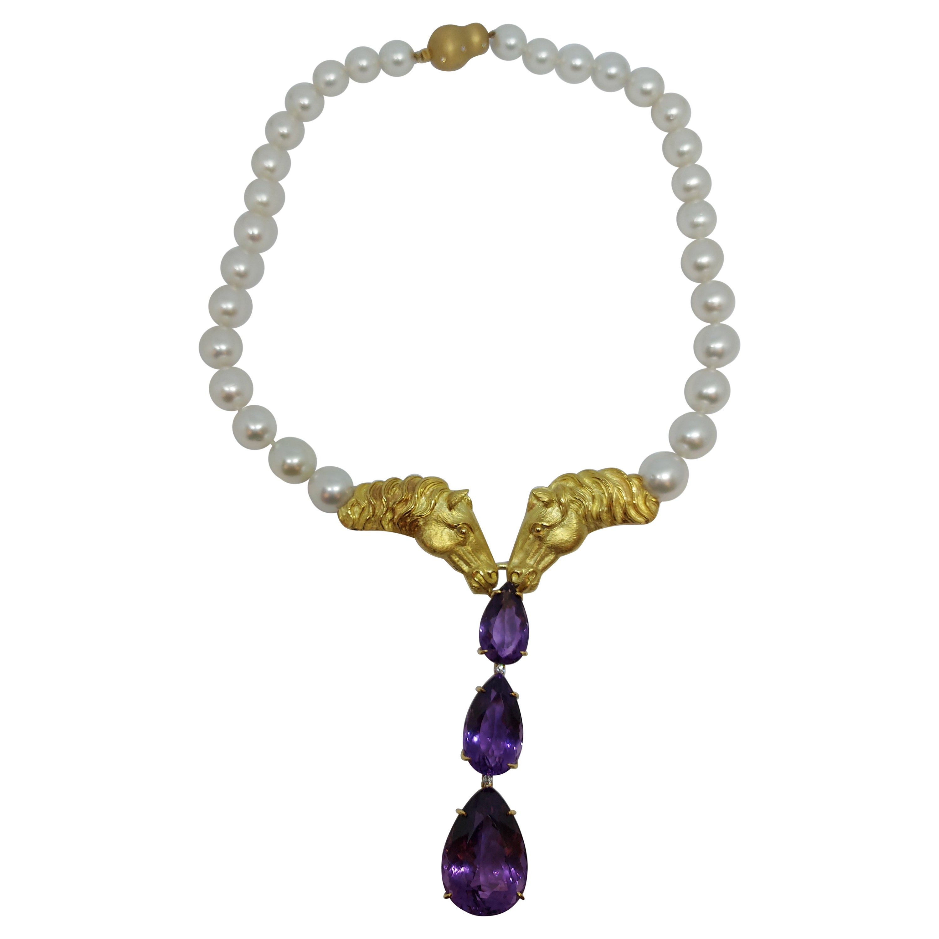 Collier de perles des mers du Sud et têtes de chevaux en or 18 carats fabriquées à la main, exemplaire unique