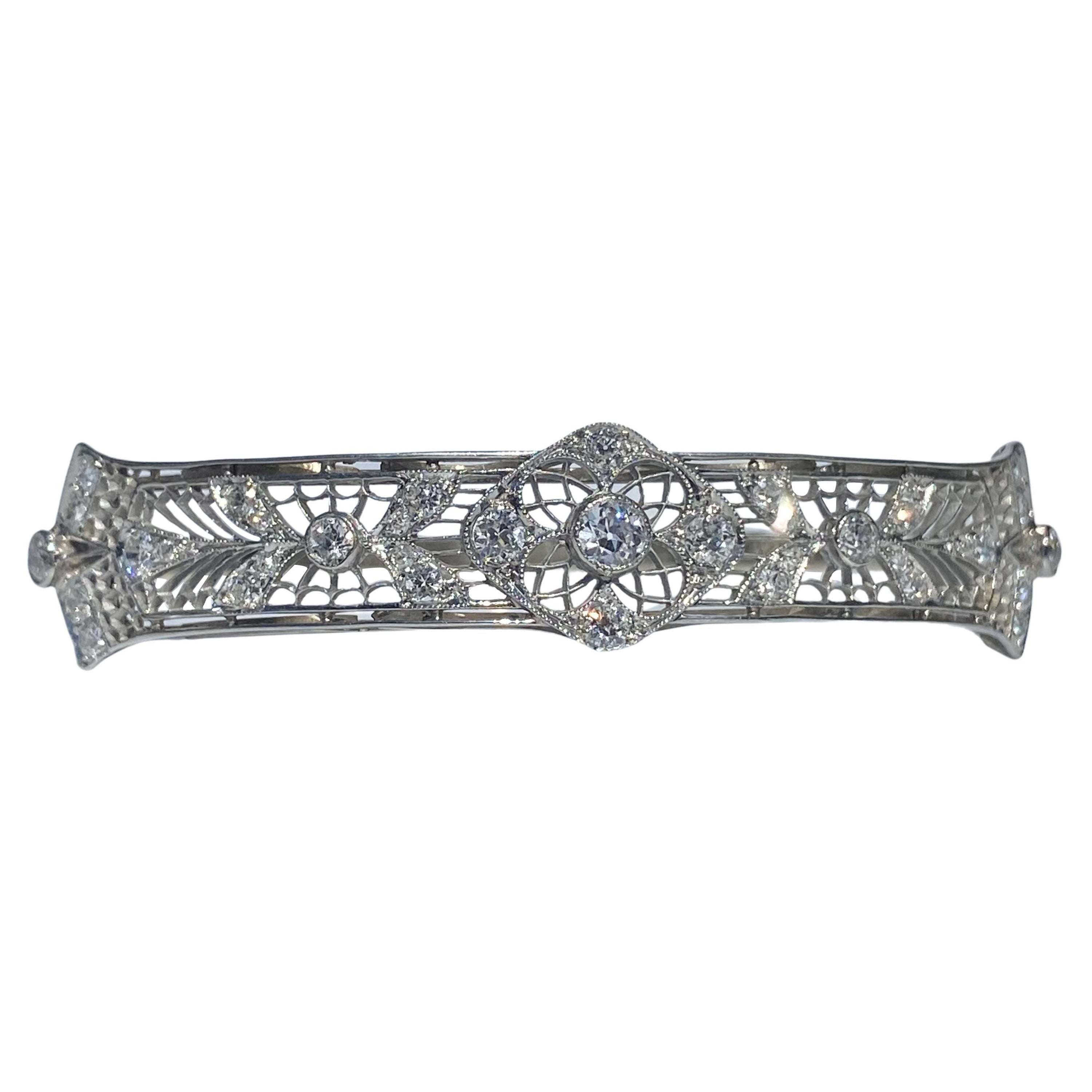 Bracelet jonc Art déco en platine serti de diamants naturels de taille européenne ancienne, années 1930