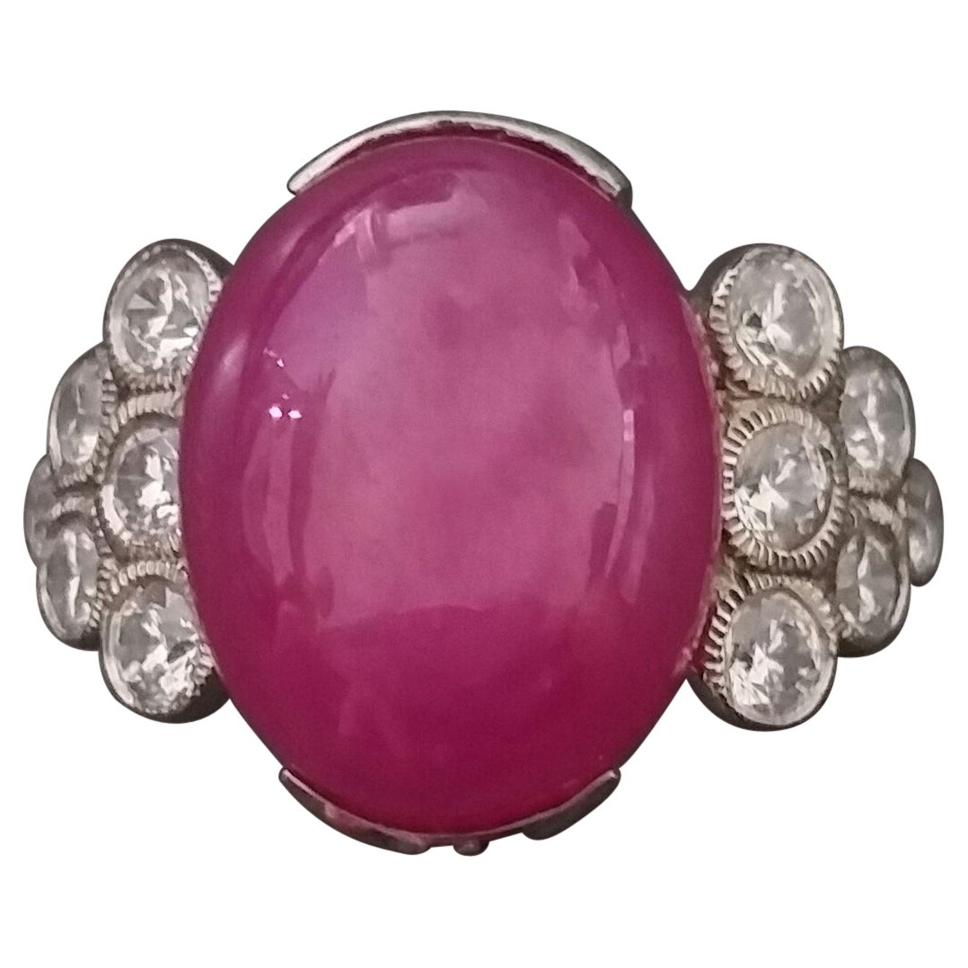 13 Carats Ruby Oval Cabochon 14kt Gold 12 Full Cut Round Diamonds Cocktail Ring