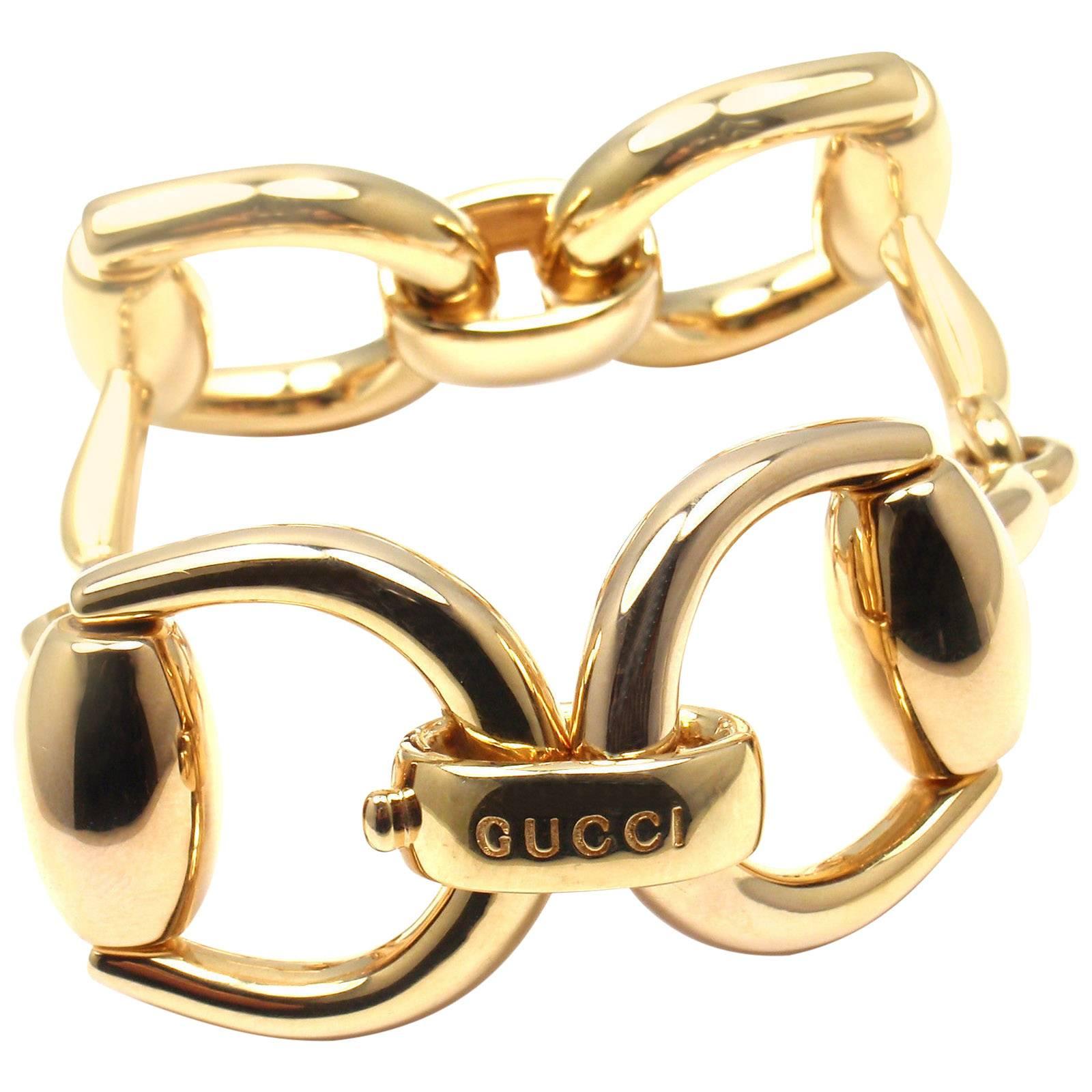 Gucci Gold Horsebit Large Link Bracelet at 1stDibs | gucci gold horsebit  bracelet, gucci horsebit bracelet gold, large link gold bracelet