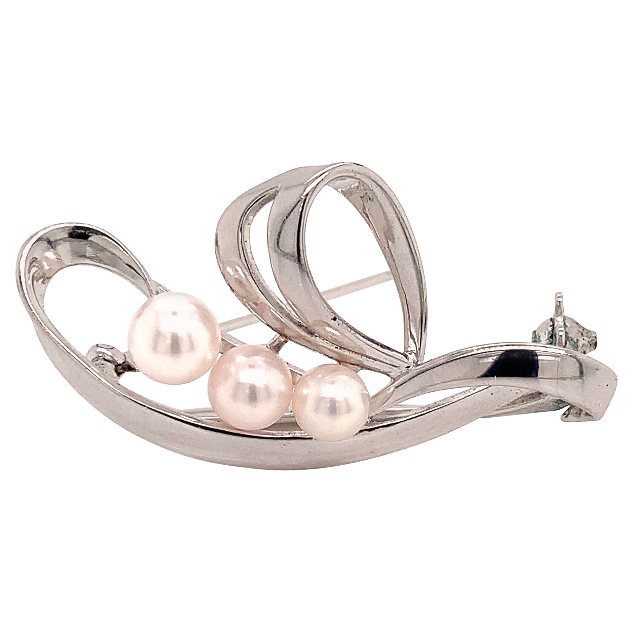 Mikimoto Estate Akoya Pearl Brooch Pin Sterling Silver 4.89 Gr For Sale