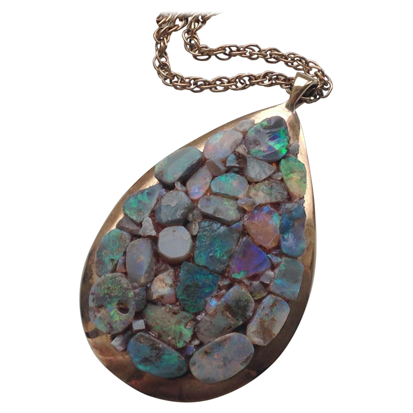 9ct 375 Gold Raw Opal Necklace Era, 1977 For Sale