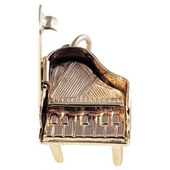 14 Karat Yellow Gold Grand Piano Charm