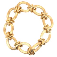 Gold Texture Link Satin Gold Bracelet 18K