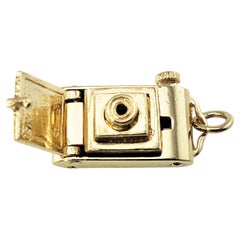14 Karat Yellow Gold Mechanical Camera Charm