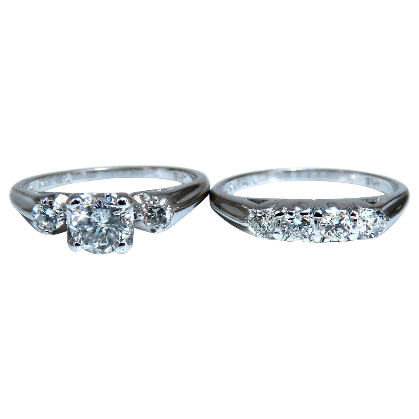 Bague solitaire et anneau en diamants de 0,68 carat, ensemble de 14 carats en vente