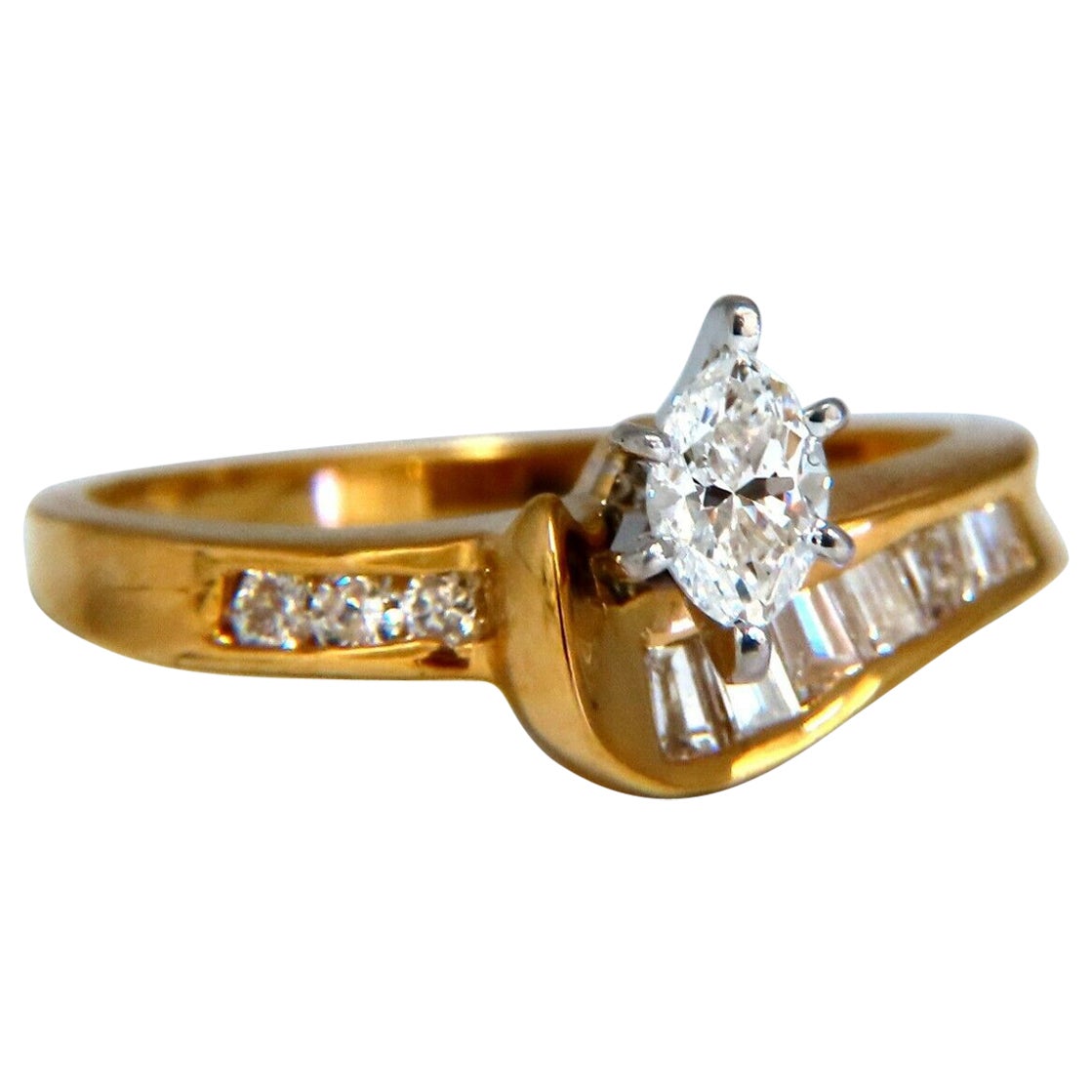 .30ct Natural Marquise Diamond Ring 14kt For Sale
