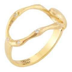 Hand-Crafted Yellow Gold Open Oval-Shaped Hammered Ring