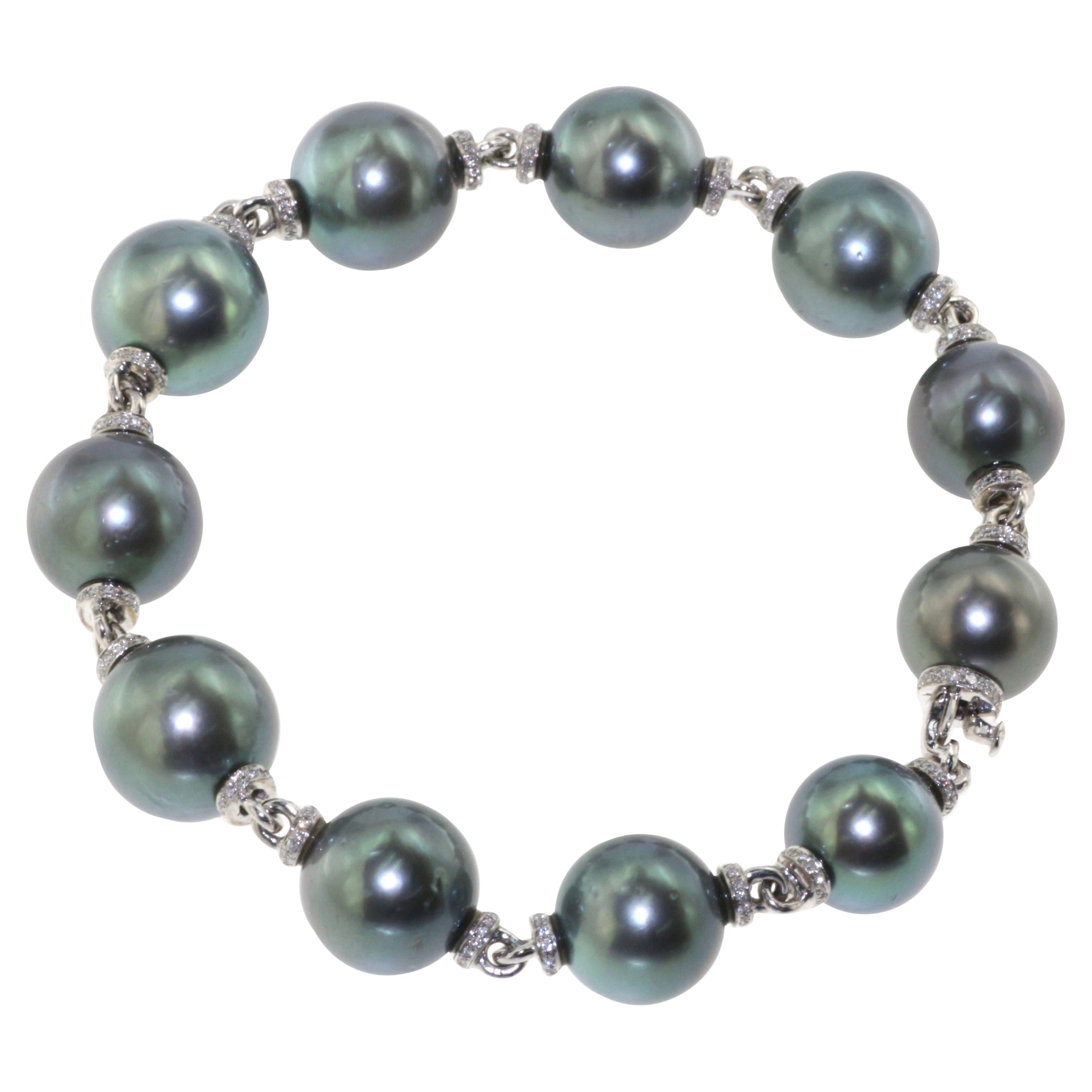 Bracelet rondelle en or blanc 18 carats avec perles de Tahiti et diamants