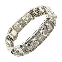 Sparkling Diamond Bracelet in 18K White Gold