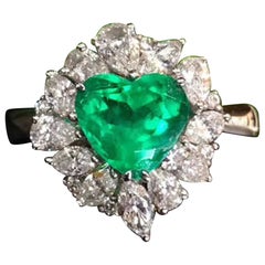 IGI Certified 2.64 Carat Minor Oil Heart Shape Green Emerald Diamond Ring