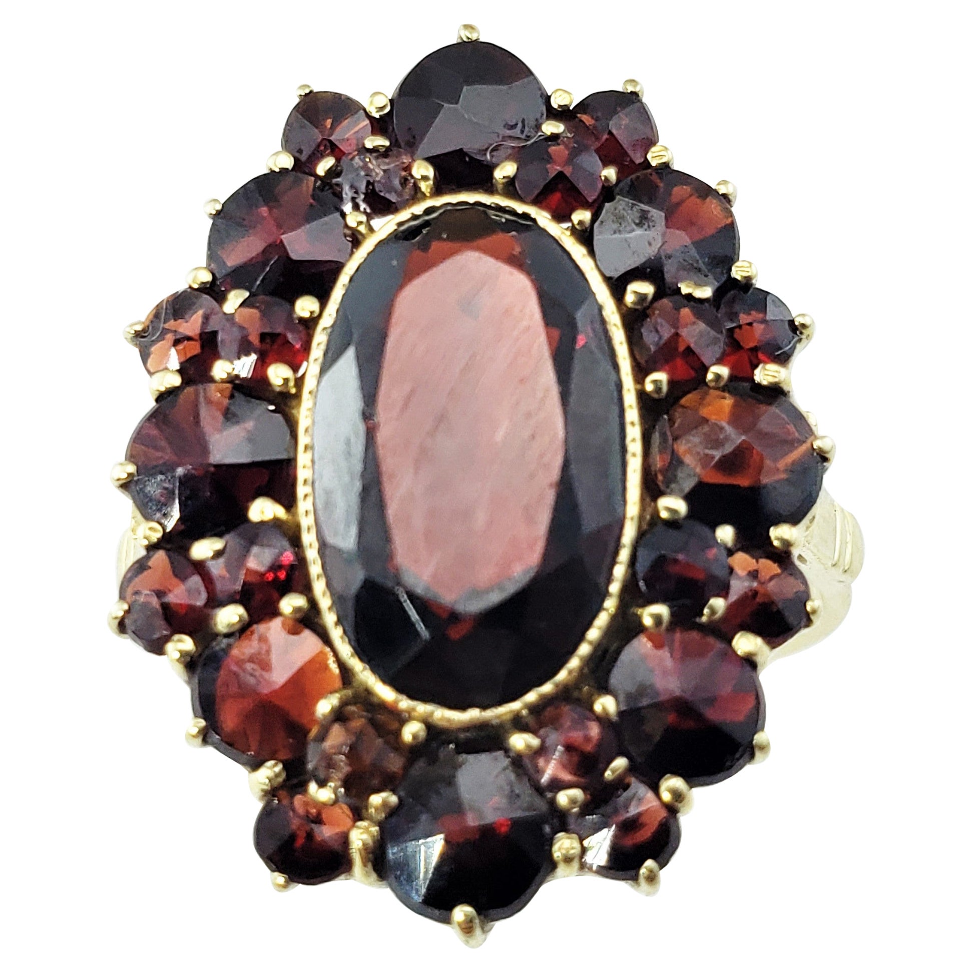 10 Karat Yellow Gold and Synthetic Garnet Ring