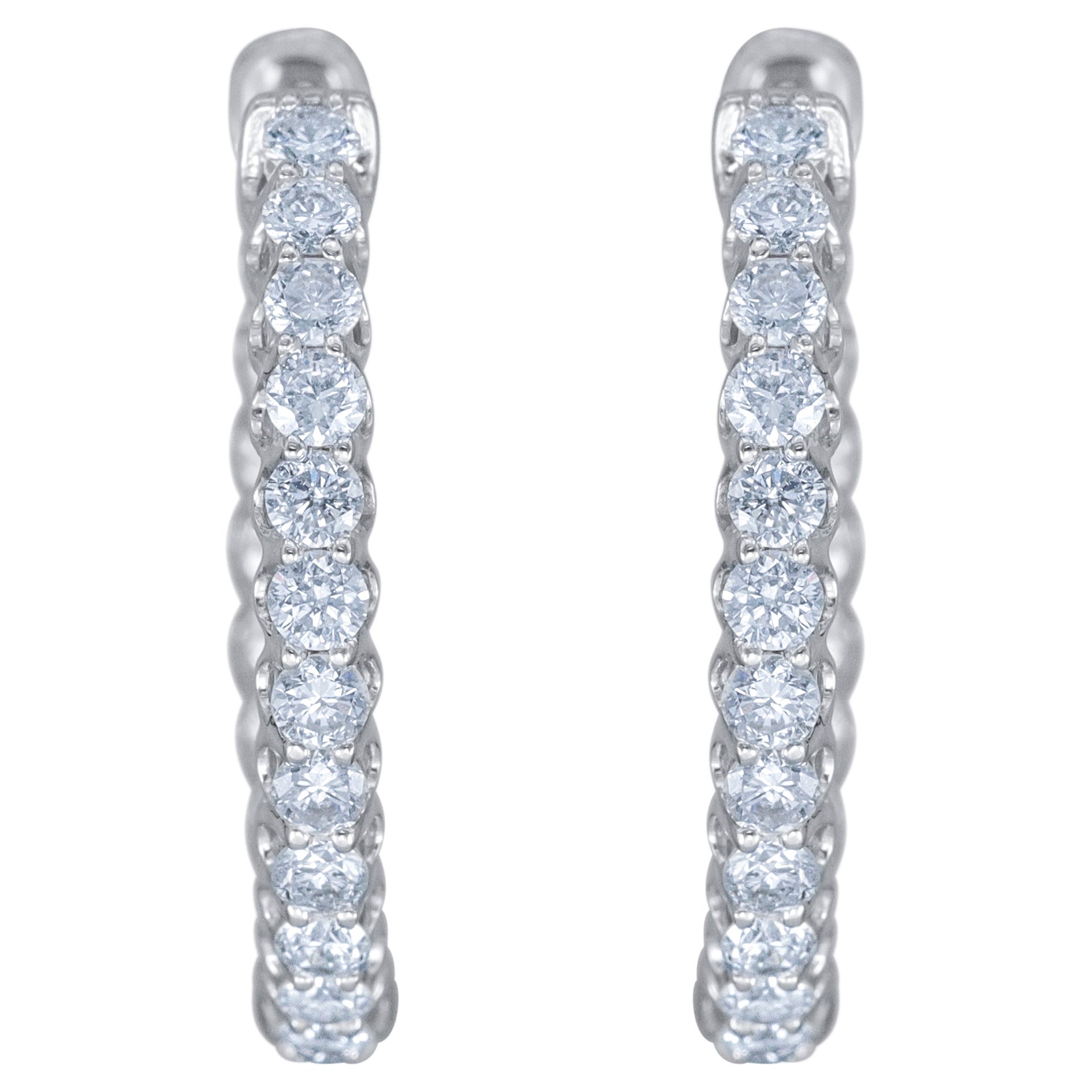 14K White Gold Diamond Earrings For Sale