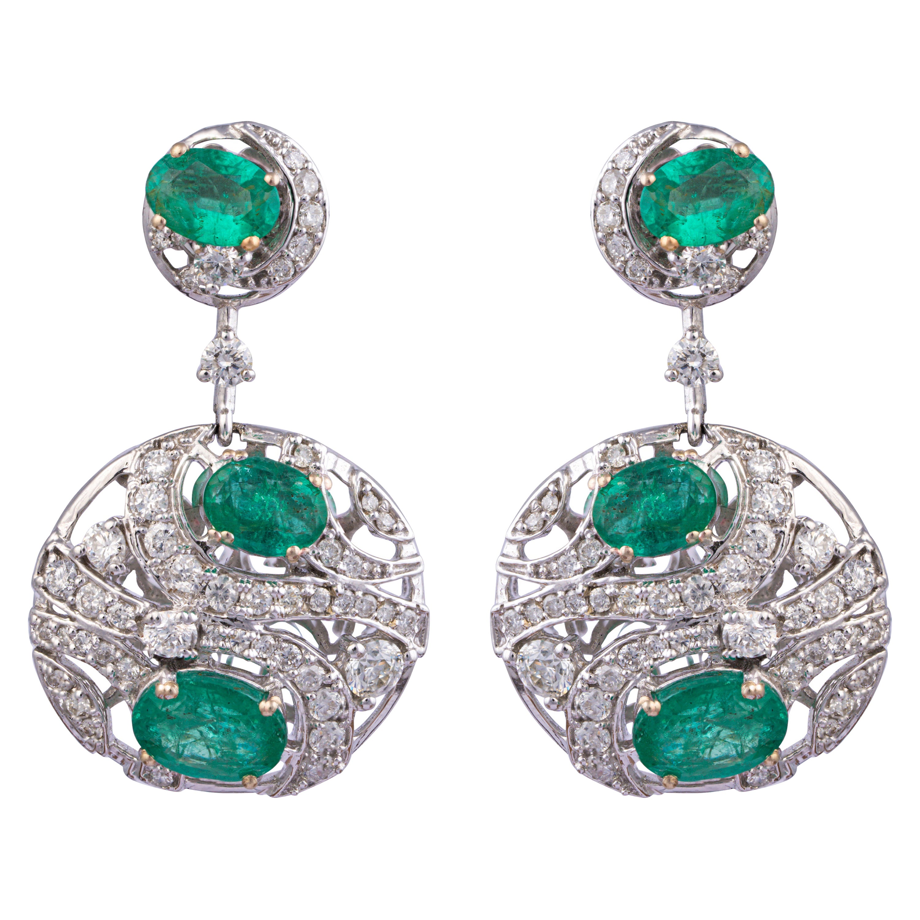18k gold 1.81cts Diamond & 4.88cts Emerald Earring