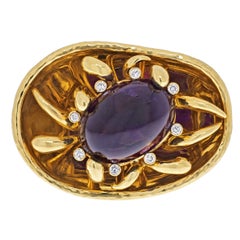 David Webb 18K Yellow Gold Cabochon Amethyst Large Designer Statement Ring