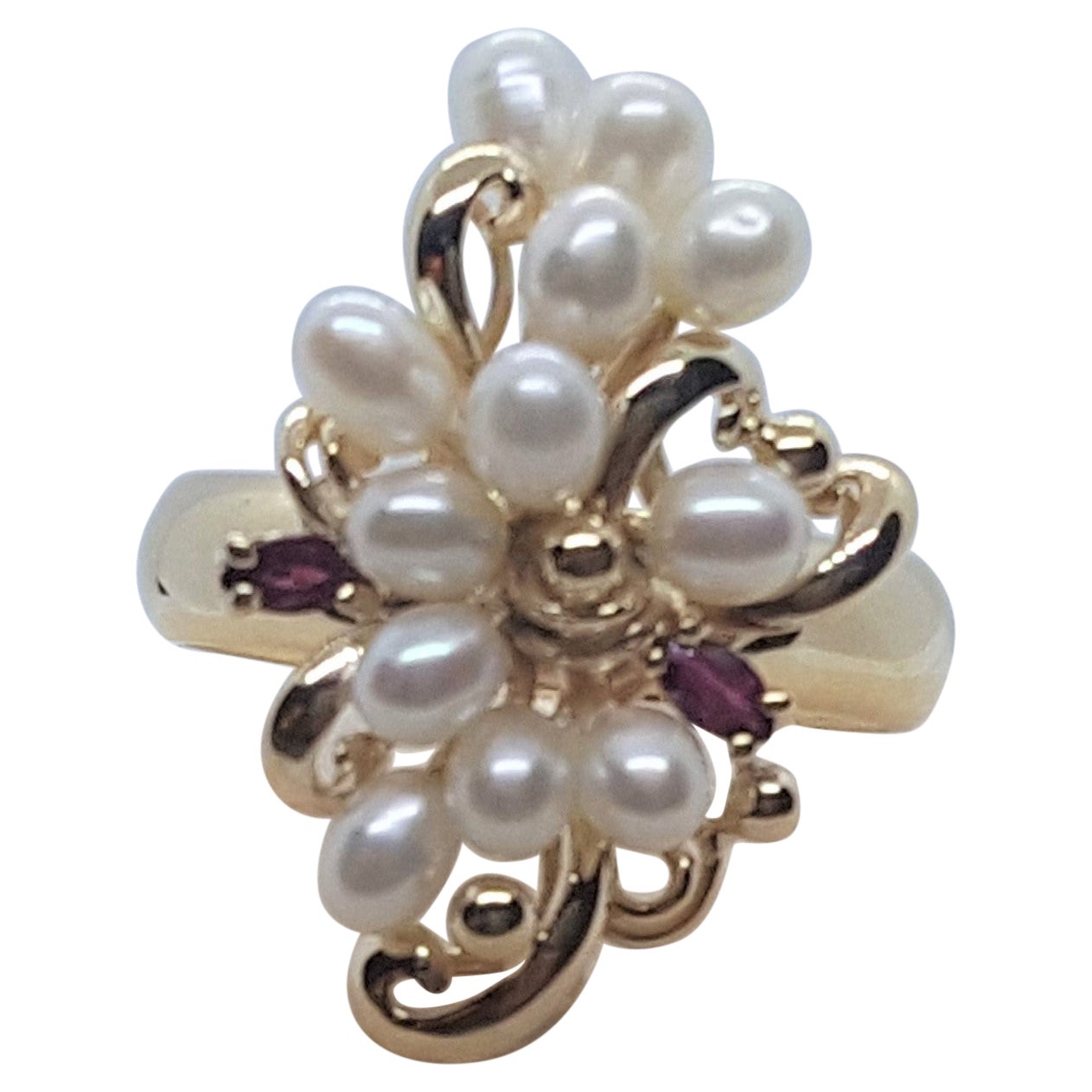 14kt Yellow Gold Freshwater Pearl, Ruby Cluster Ring, Very Good For Sale