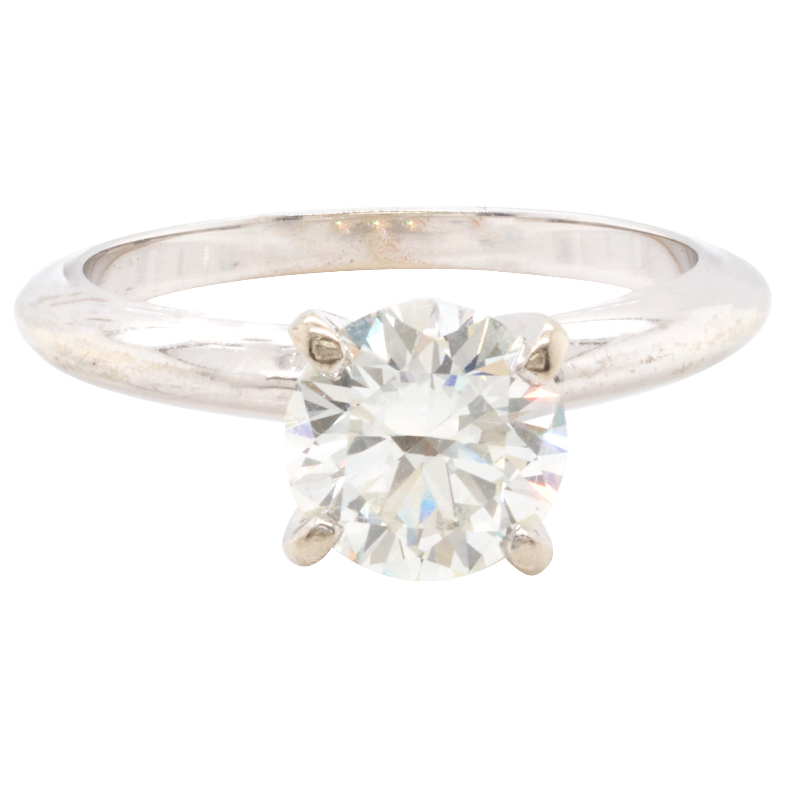 Bague de fiançailles en or blanc 14 carats avec diamants taille brillant rond de 1,00 carat en vente
