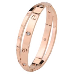Bracelet d'amour en or rose et diamants édition limitée de Cartier