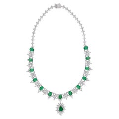 Meghna Jewels 16.48 Carat Oval Zambian Emerald 14 Karat Gold Diamond Necklace