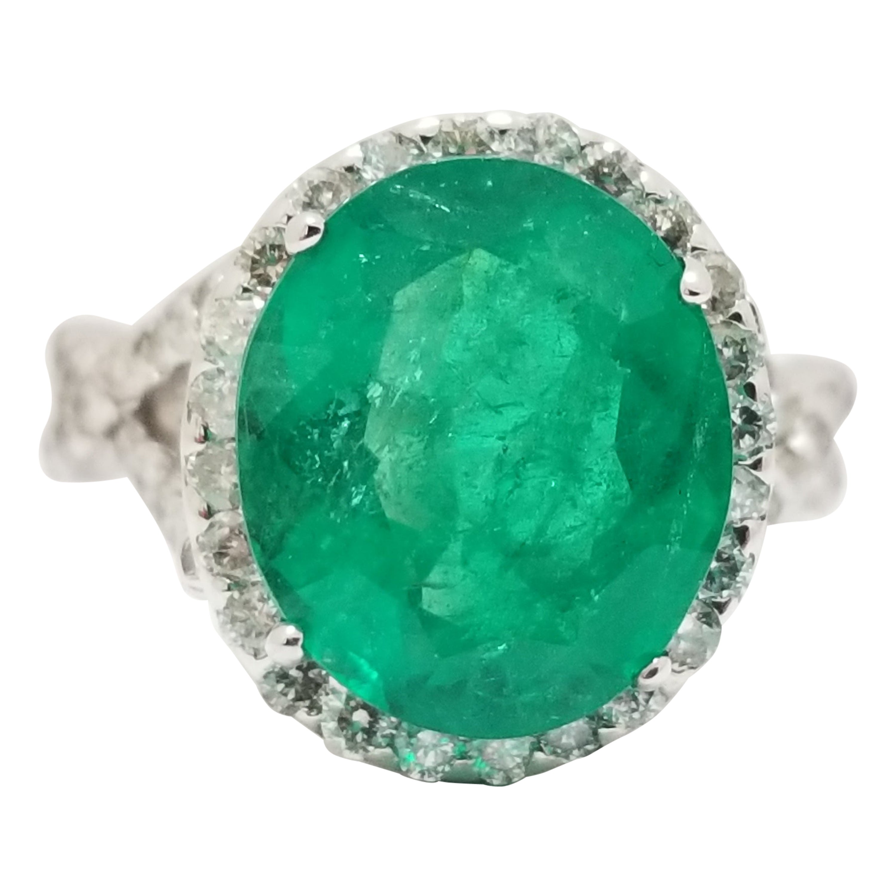 5.31 Carat Oval Shape Genuine Colombian Emerald 14 Karat Diamond Ring For Sale