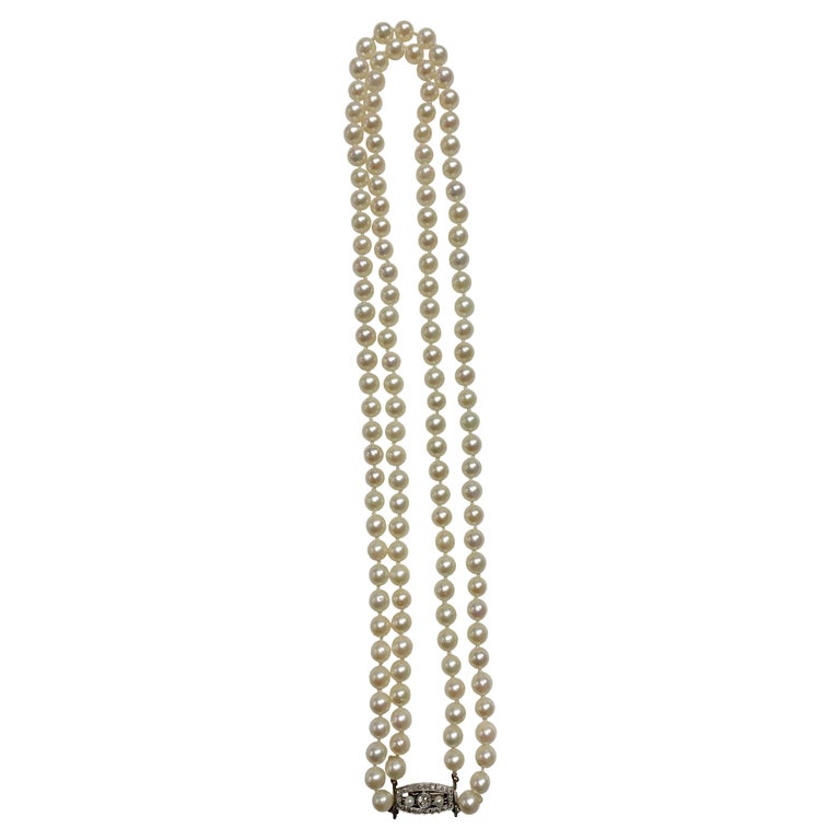 1920 Antique Pearl and Diamond Necklace in Platinum For Sale at 1stDibs
