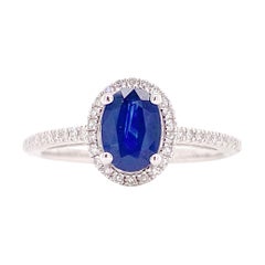 Sapphire with Diamond Halo Ring, Oval Sapphire in White Gold 1.03 Carats sz 7