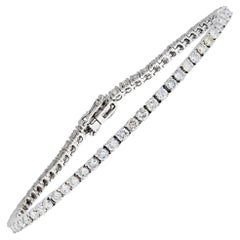 Bracelet tennis en platine serti d'un diamant naturel de 4 carats de taille ronde